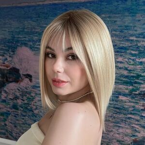 Blonde Straight Hair Wig- Theodora